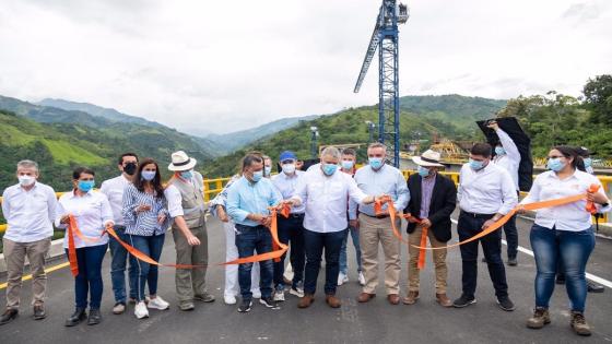 Gobierno Nacional hace entrega del proyecto Girardot Ibagué Cajamarca