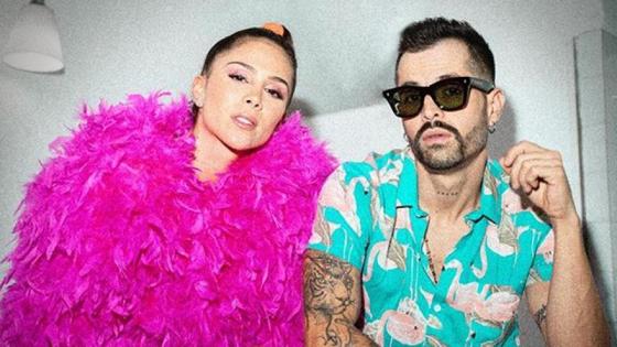 ¡Se casan! Mike Bahía le propuso matrimonio a Greeicy en pleno concierto