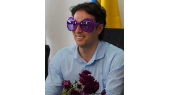 Daniel quintero, meme de las gafas. Daniel Quintero.