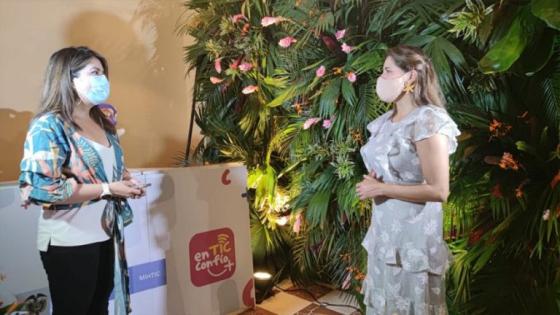 Helga Hernández y María Juliana Ruiz