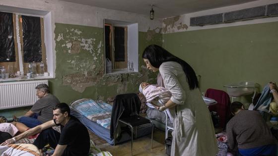 Rusia bombardea hospital infantil Ucrania Mariupol