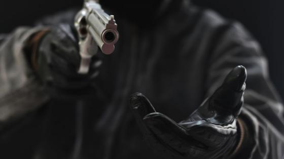 Hombre en silla de ruedas atracado en Bogotá 
