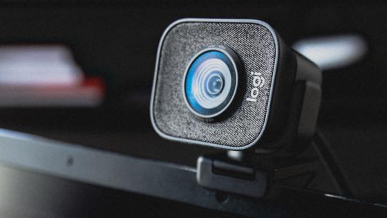 Delincuentes hurtaron millonario botín de un estudio webcam en Bogotá 