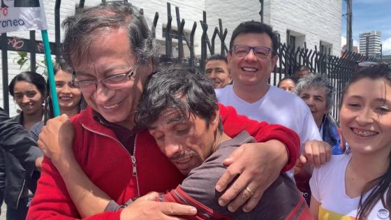 gustavo-petro-adultos-mayores gustavo-petro-adultos-mayores