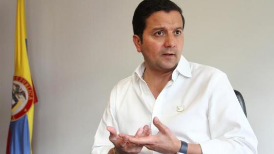 senaodr-david-luna-se-une-a-rodolfo-hernandez