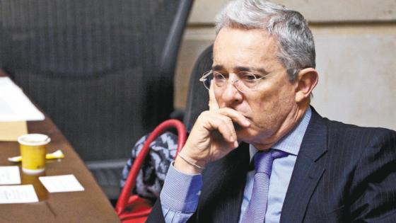 alvaro-uribe-salpicado-presuntos-vinculos-paramilitares-jep