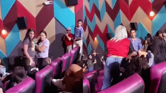 pelea cine medellin noticias Colombia video 