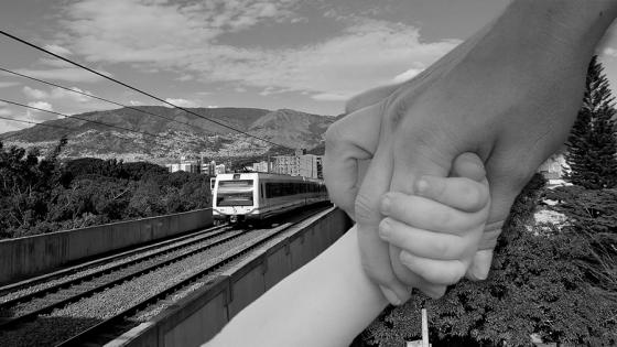Metro de Medellín Madre se suicida con su hija