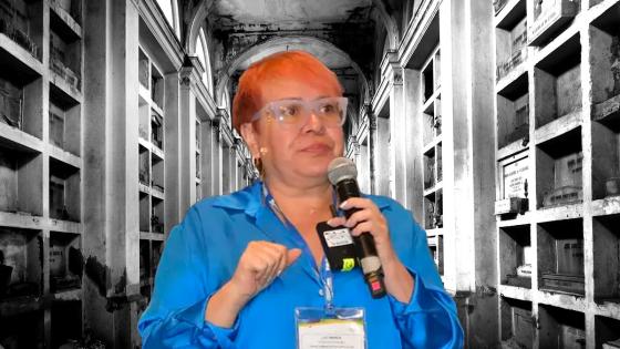 renuncia directora UAESP Cementerios