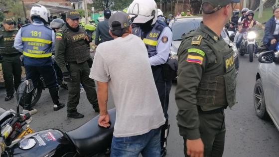 operativo motocicletas Cali piques ilegales