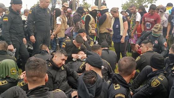 policias retenidos san vicente caguan 