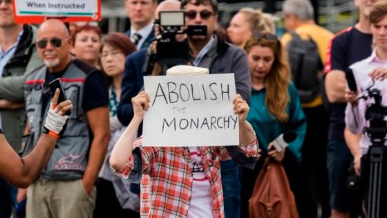 52 detenidos por manifestaciones en coronación de Carlos III