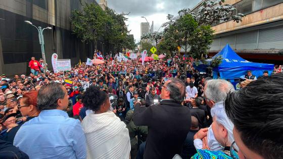 Nuevos 'vainazos' de Gustavo Petro contra Iván Duque y Marta Lucía Ramírez