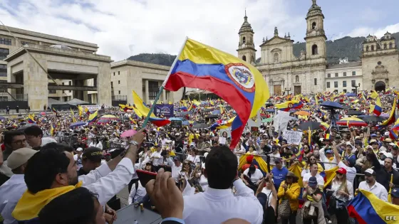 ¿La Marcha de la Mayoría? Así vivió Bogotá la movilización del 16 de agosto
