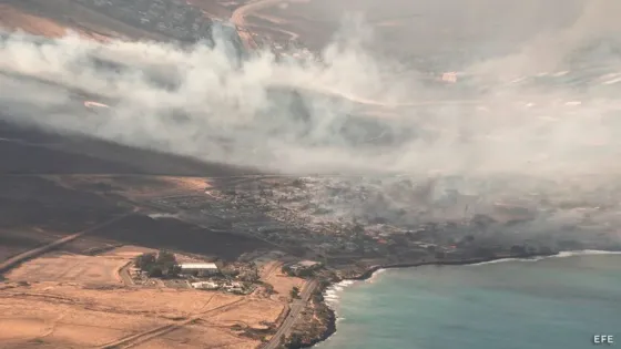 Sube a 80 la cifra de muertos por incendio en Maui, Hawái 