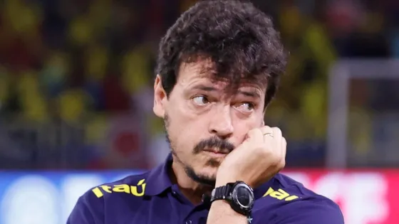 Técnico Fernando Diniz fue despedido de la selección brasileña