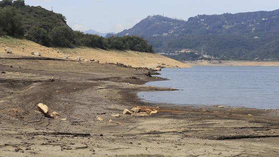 Así lucen los embalses que abastecen de agua a Bogotá Así lucen los embalses que abastecen de agua a Bogotá