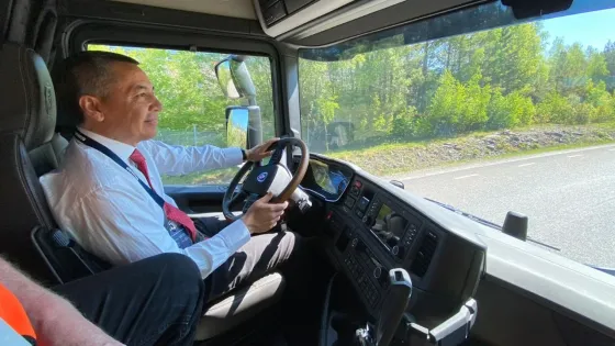 Colombia firmó declaración de vehículos cero emisiones ¿adiós a los carros viejos?