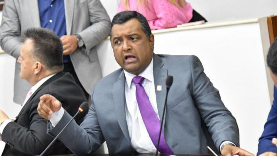 Victor-Salcedo-critica-subsidios-ICETEX