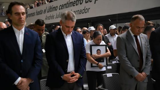 Conmemoración a policías asesinados en Amalfi. Conmemoración a policías asesinados en Amalfi.