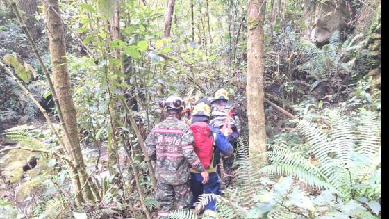 Ejercito y bomberos dan con el extranjero extraviado