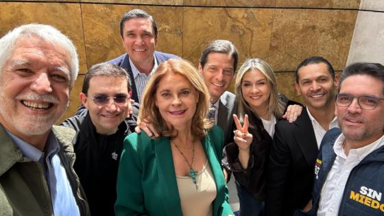 Reunión de precandidatos presidenciales en Bogotá.