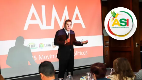 Precandidato presidencial, Mauricio Lizcano y el logo del partido ASI