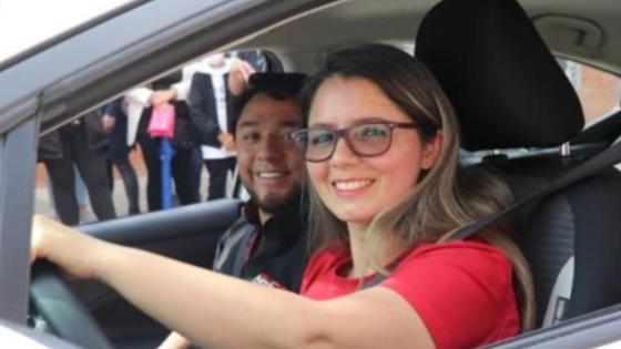 Cursos de conducción para mujeres.