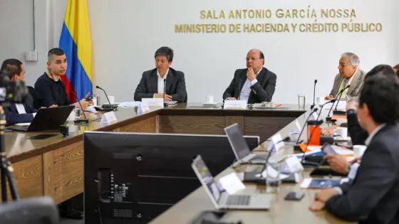 Reunión MinHacienda y Asobancaria