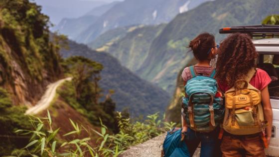 Imagen de referencia de turistas.