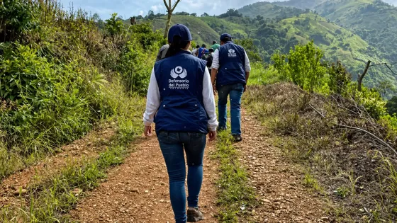 Defensoría alerta por 19 casos de reclutamiento y presencia armada en escuelas