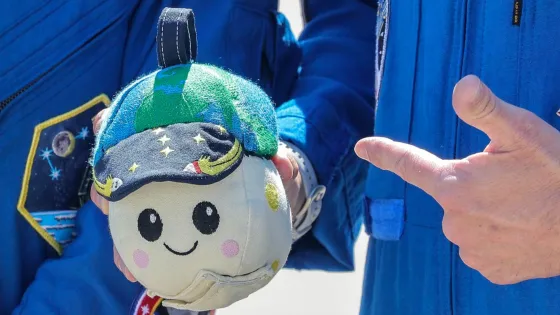 Rise-mascota-Artemis II