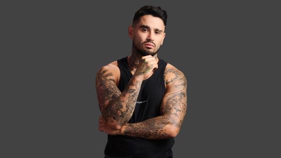 Novia de Tebi Bernal