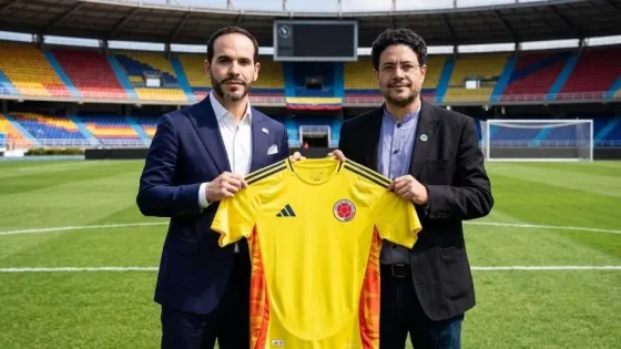 Iván Cepeda critica a Abelardo De La Espriella por uso de la camiseta de la Selección Colombia. 