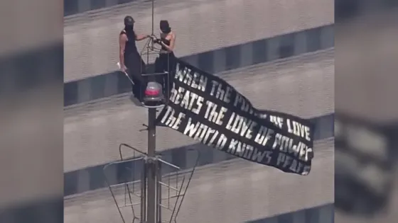 Esto se sabe de la pareja que subió al Empire State Building y se comprometió en la cima