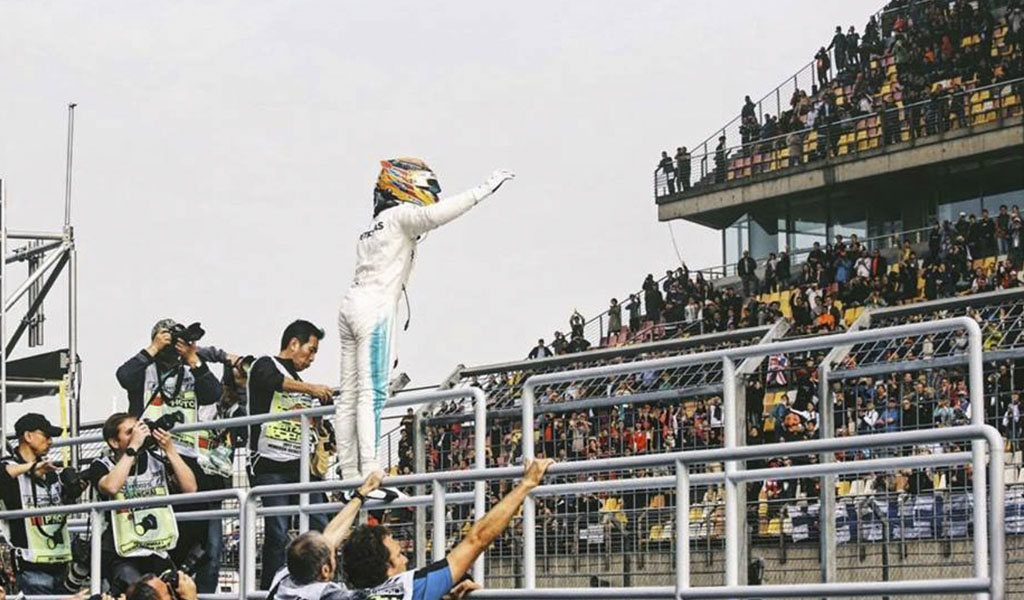 Lewis Hamilton, cerca de superar a Michel Schumacher