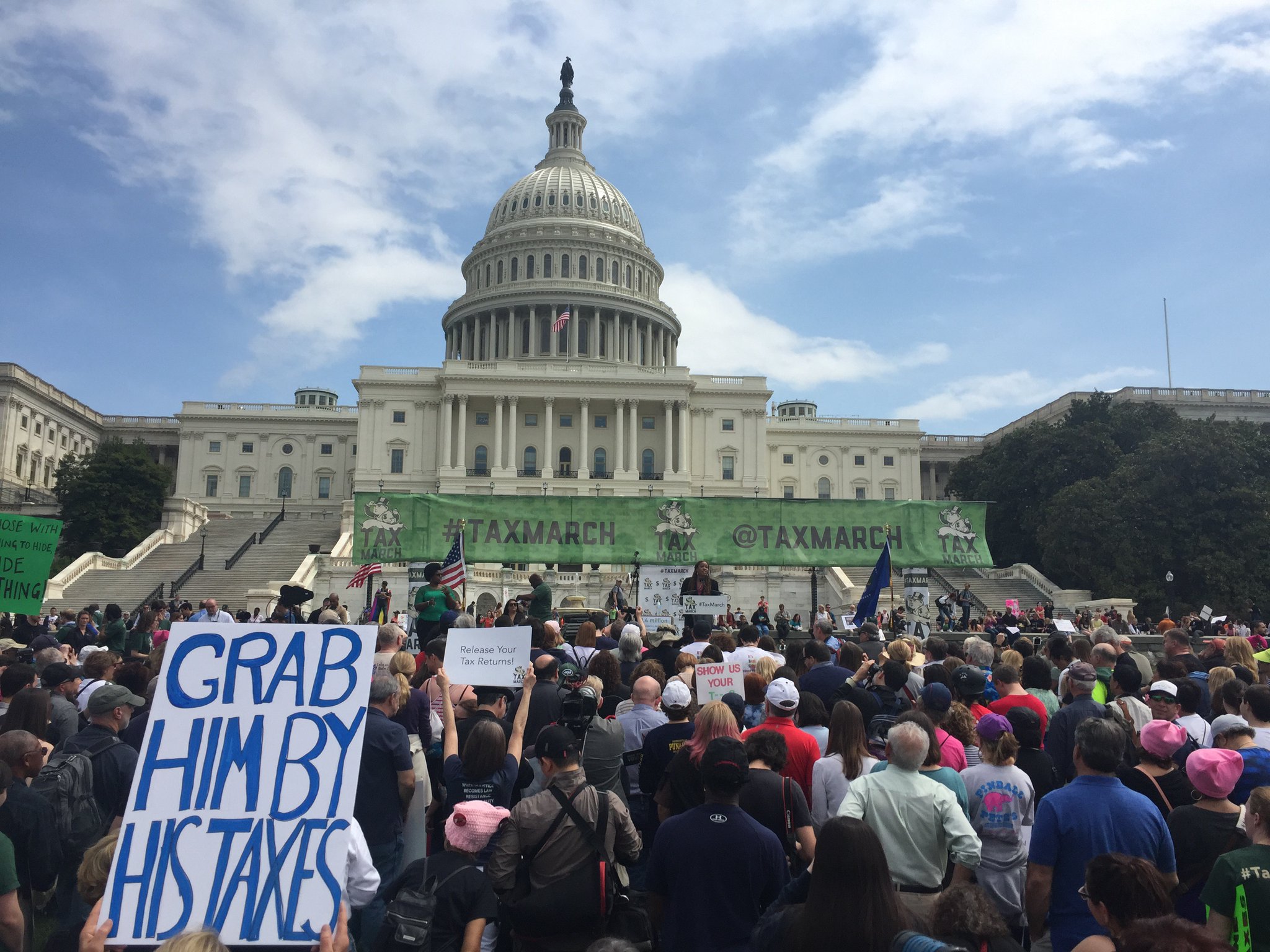 Miles de personas protestaron contra Trump en Estados Unidos