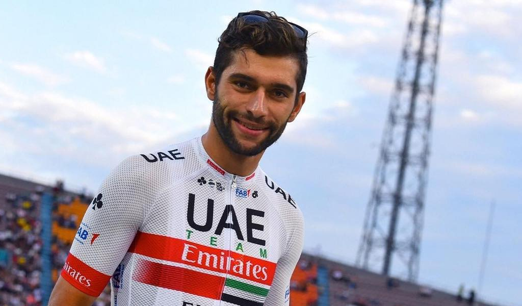 Fernando Gaviria se retira del Giro de Italia