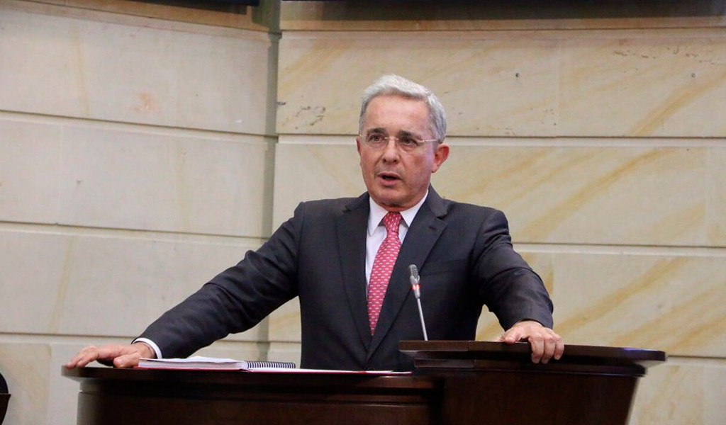 Corte suprema está afectando mi reputación: Uribe
