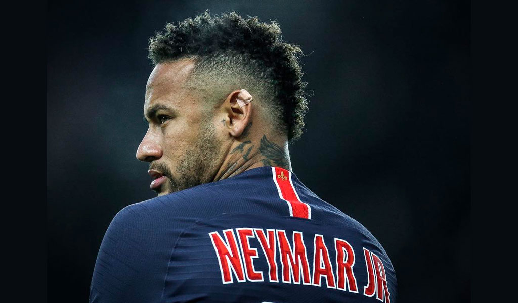 PSG retira de su tienda imágenes y camisetas de Neymar