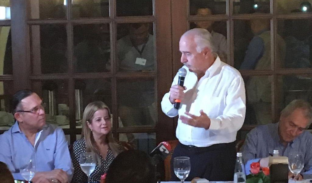 Expresidente Pastrana pide a Duque revisar Plan Colombia