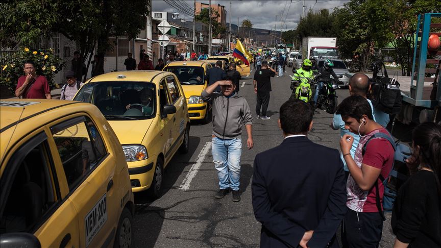 Taxistas anuncian que van a paro nacional