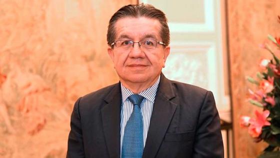 ministro de Salud, Fernando Ruiz
