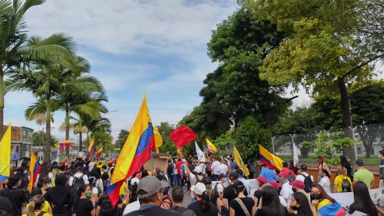 Día del trabajo: marchas pese a ausencia de centrales obreras