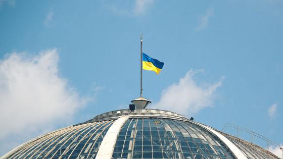 Países europeos instan a sus ciudadados a abandonar Ucrania