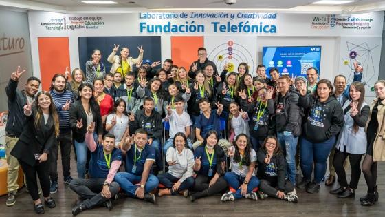 Escuela Robotica Movistar noticias Colombia