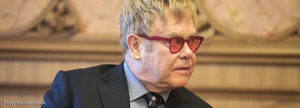 Elton John contrajo una infección "potencialmente mortal"