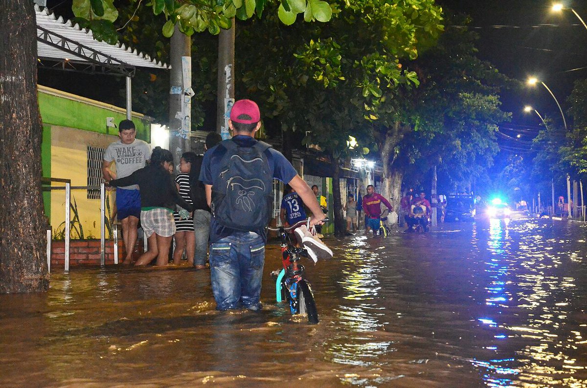 2,300 familias afectadas en Santa Marta por fuertes lluvias
