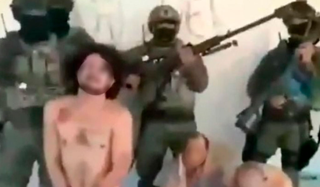 En video quedó registrado cómo decapitaron a narcos mexicanos.